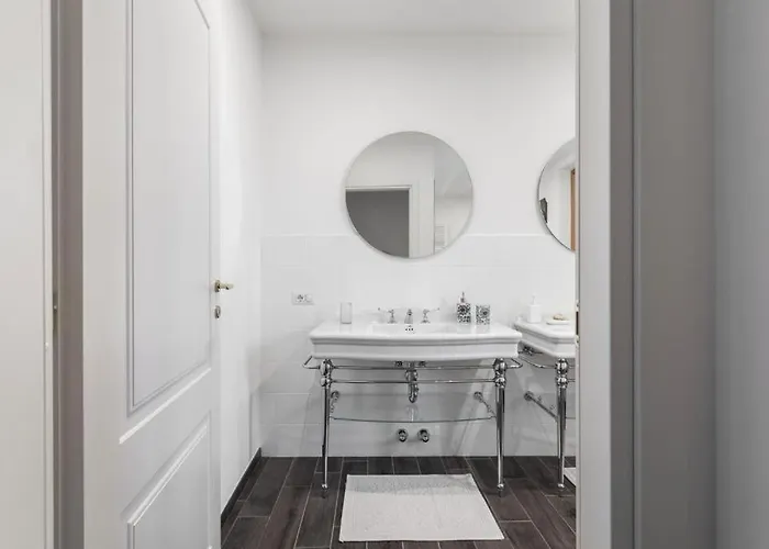 Apartment Juvara In The Hearth Of Como